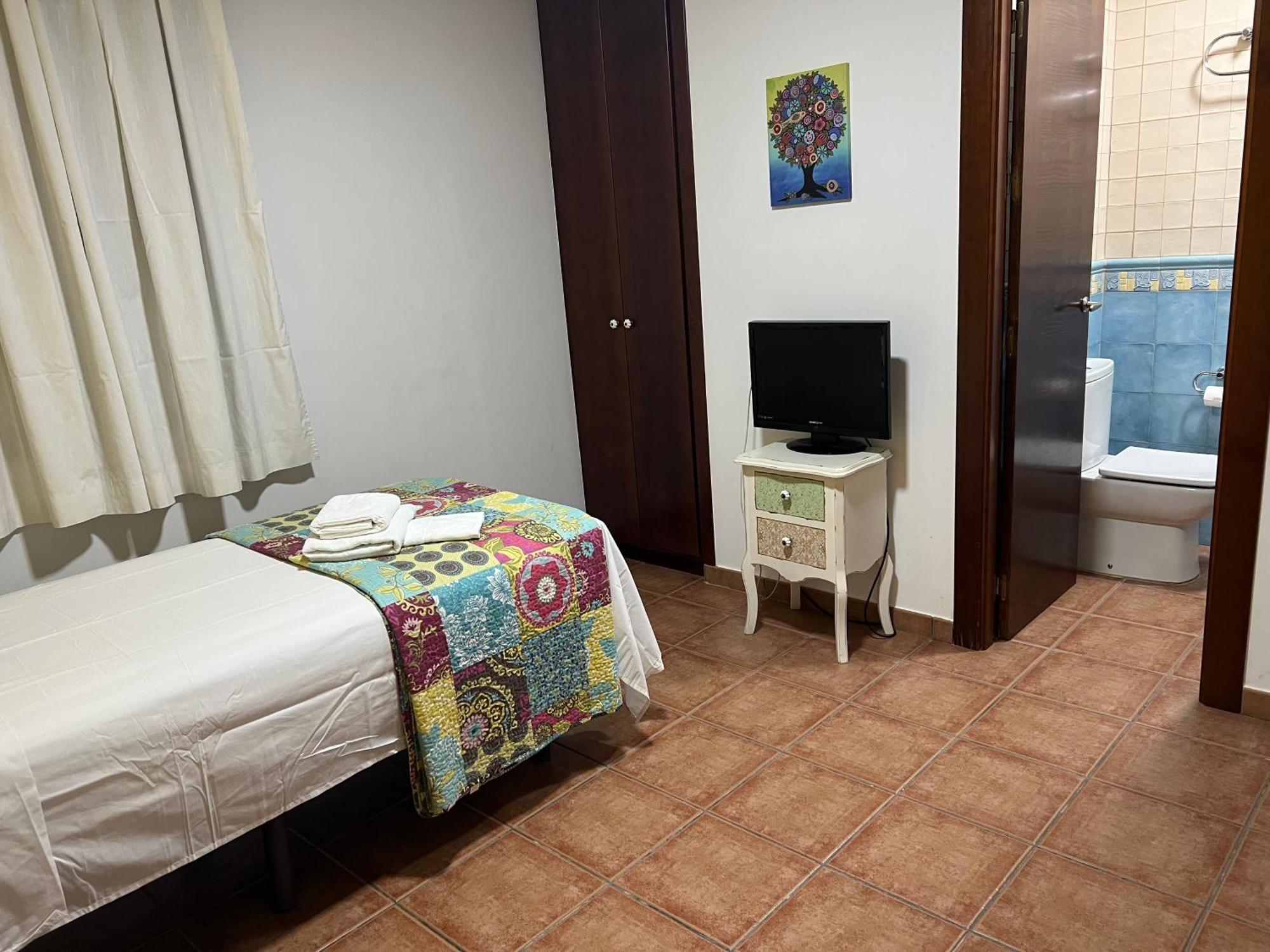 Hostal Trevelez Эль-Эхидо Экстерьер фото